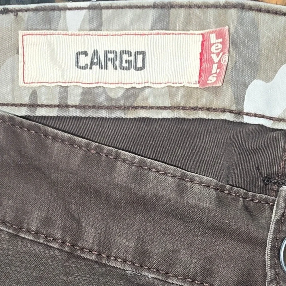 Levis Mens Cargo Shorts Brown 100% Cotton W38 Camo Lined Waistband Workwear